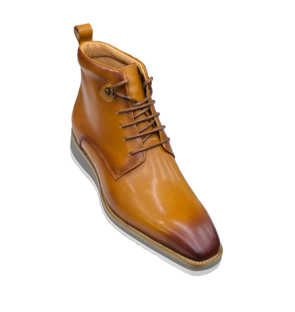 Carrucci Cognac Burnished Calfskin Lace-Up Men's Casual Boot KB515-16