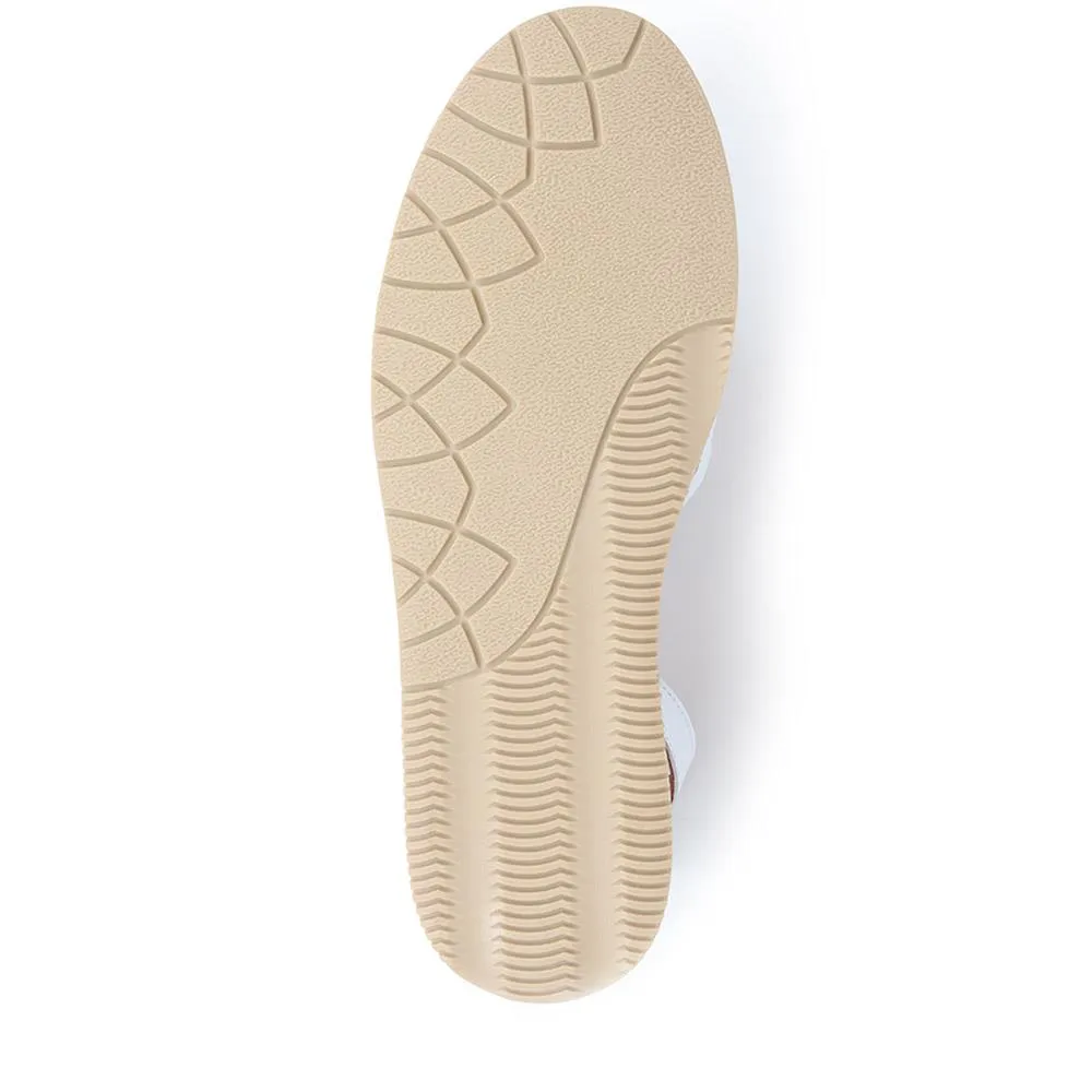 Flat Leather Sandals  - VITAS39003 / 325 534