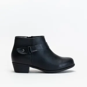 Giovanni Women Stud Belt Ankle Boot _ 147116