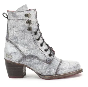 Judgement Leather Boots by Bedstu