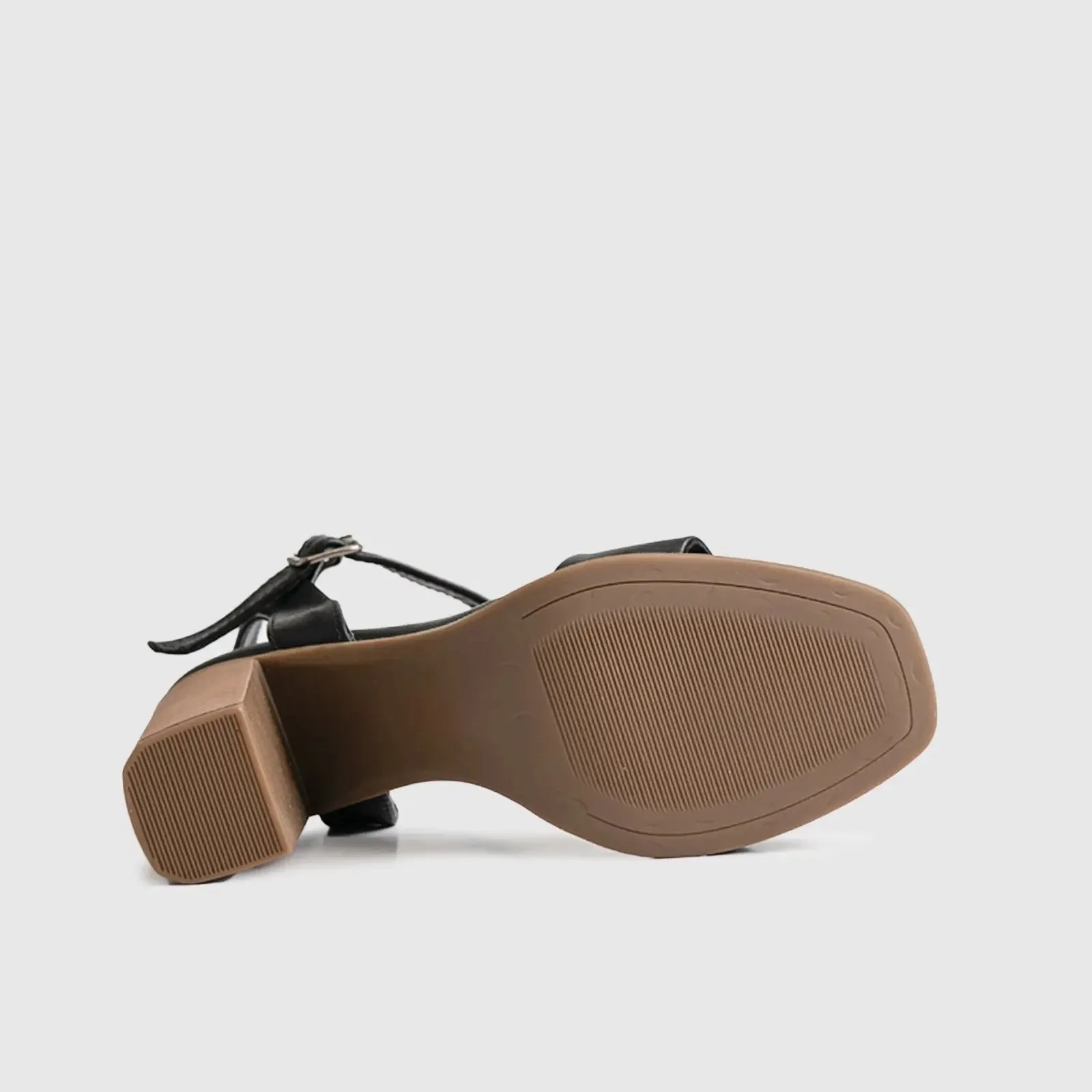 Leather Comfort High Heel Sandal Black 7101