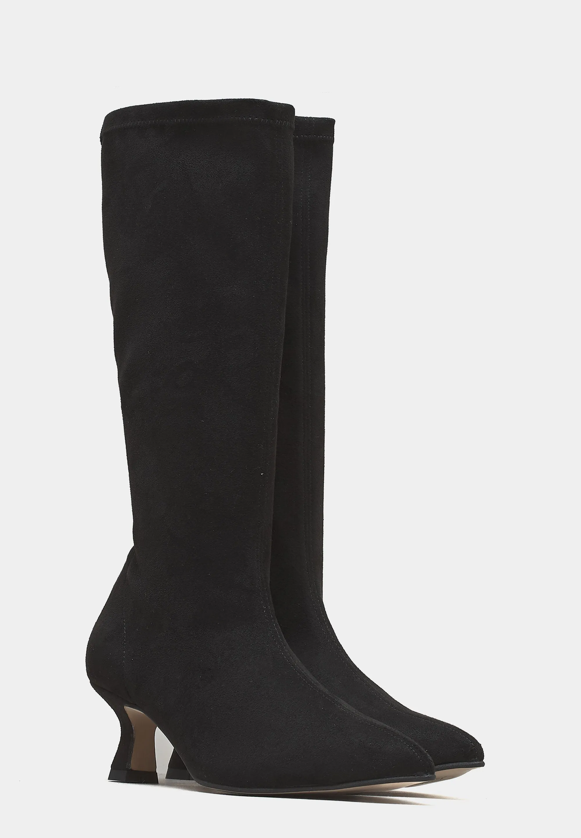Merida 28364 Black Stretch Suede